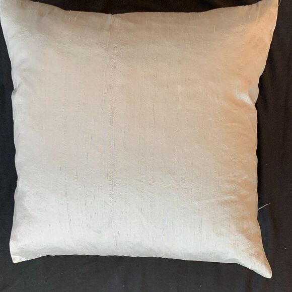 Light Pale designer beautiful Green Pillow - Picture 4 of 4